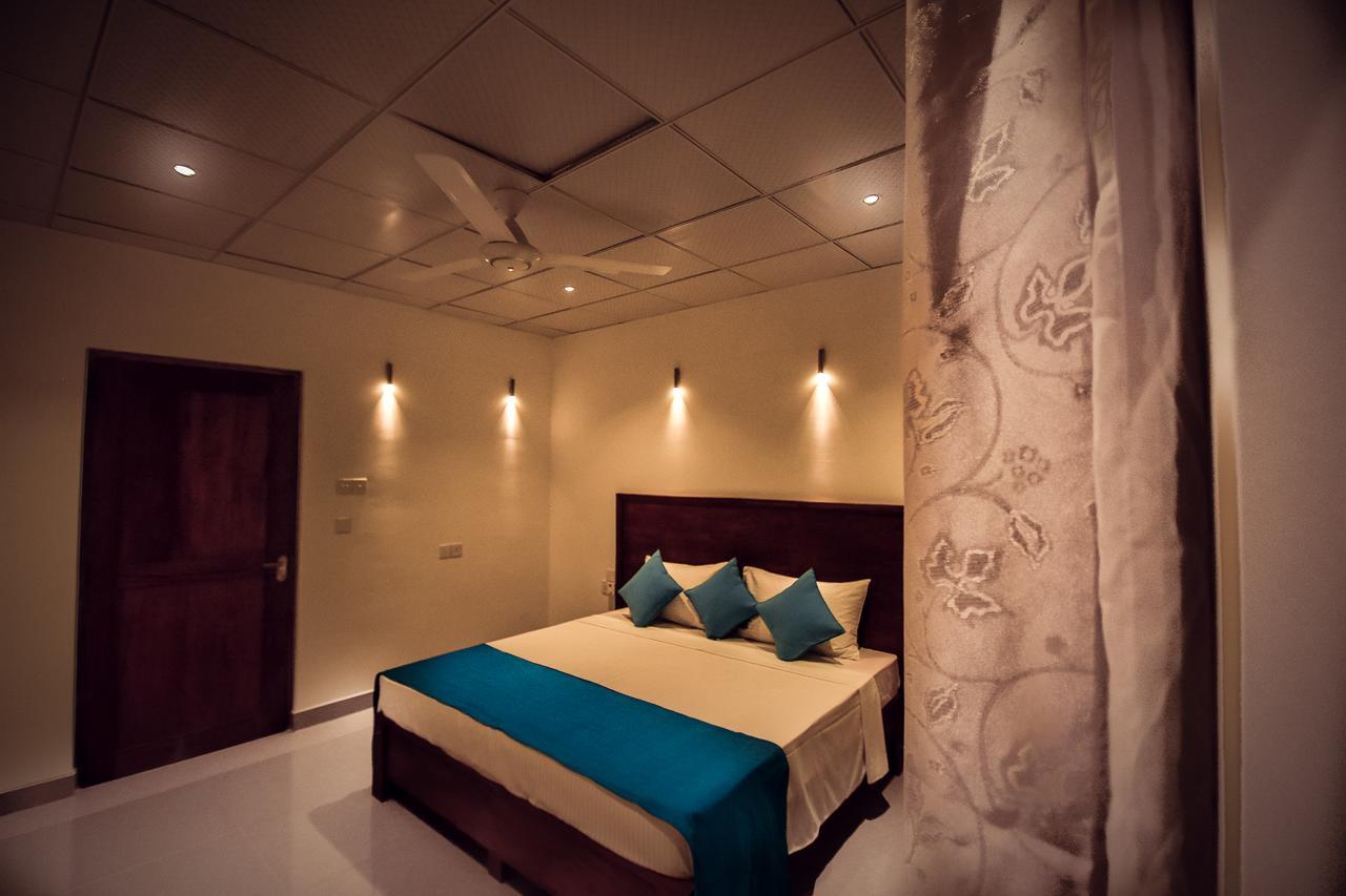 Heavens Door Guest Inn Kandy Exterior photo